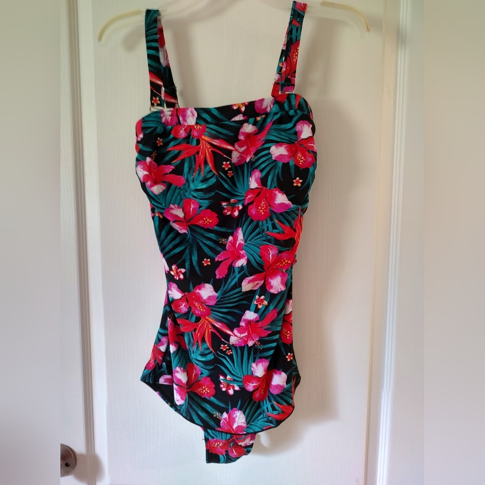 A Byron Blue Australian Tropical Swimwear.